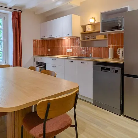 Centre - Le Poquelin Apartman *