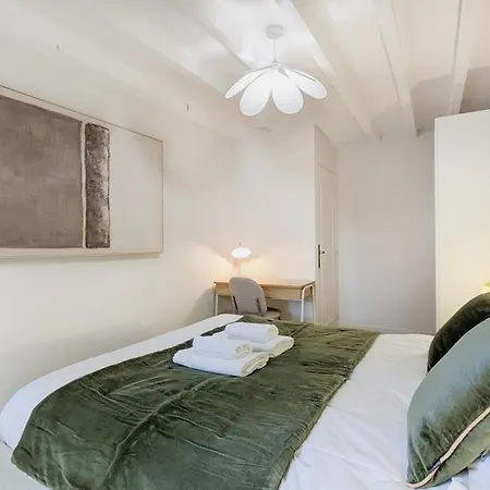 Centre - Le Poquelin Apartman *